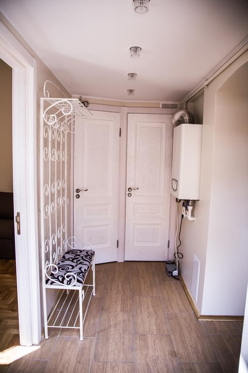 Apartments White House Lviv Quarto foto